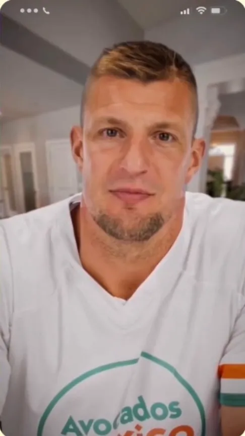 Avocados From Mexico: a personal call from Gronk